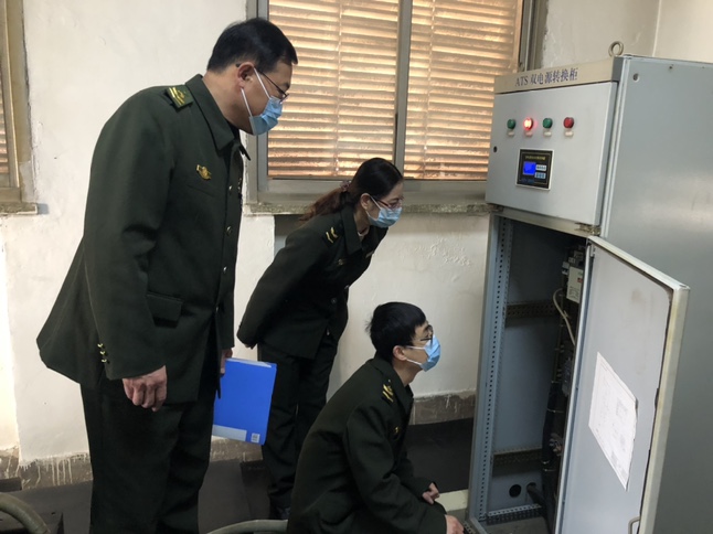 2021.2.8邢台南收费站开展节前安全检查 作者：张岱